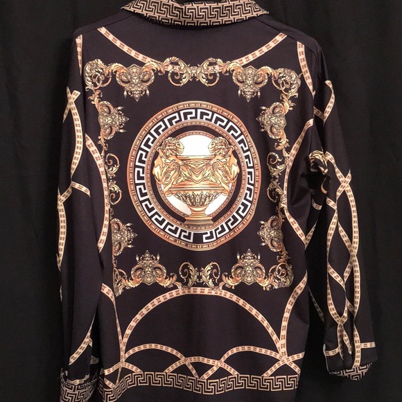 Gold Link Button Up - Picture 2 of 2